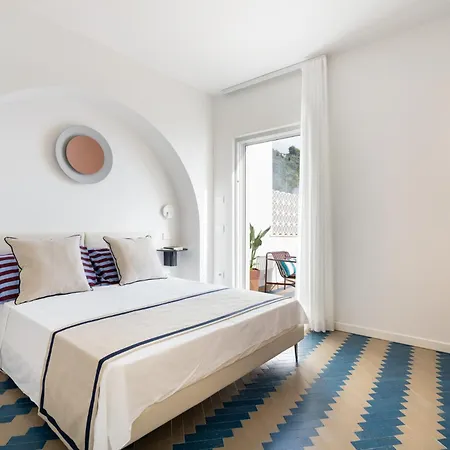 Casa Andrea Sea View نيرانو